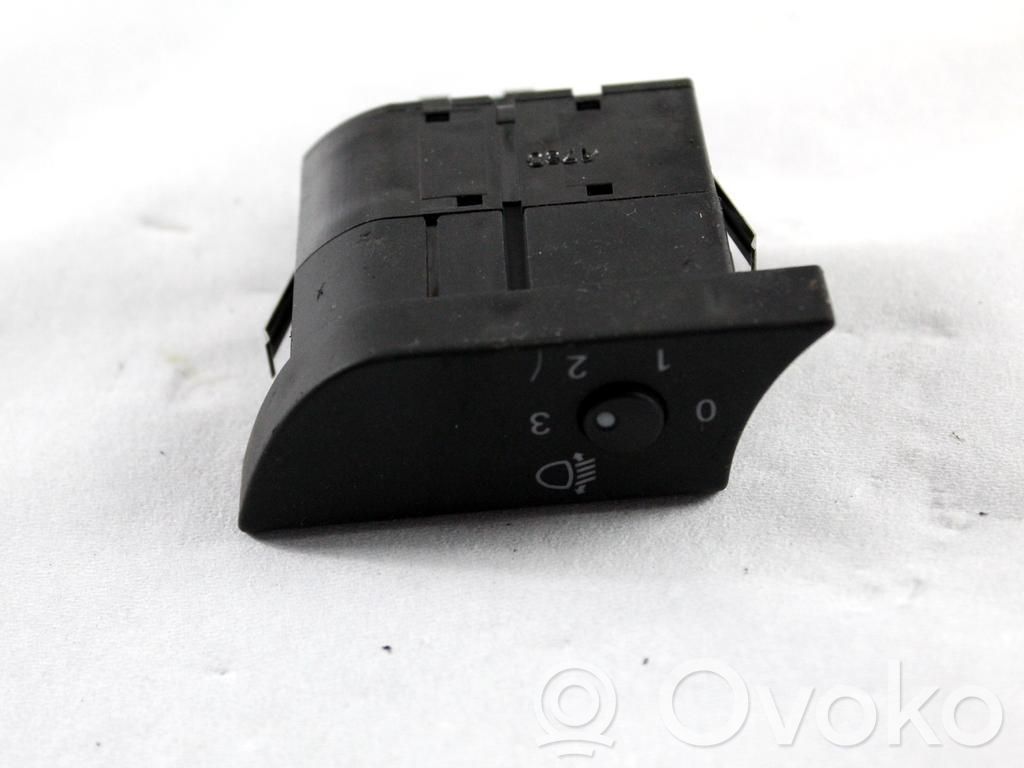 Audi A4 S4 B6 8E 8H Comutator control nivel faruri 