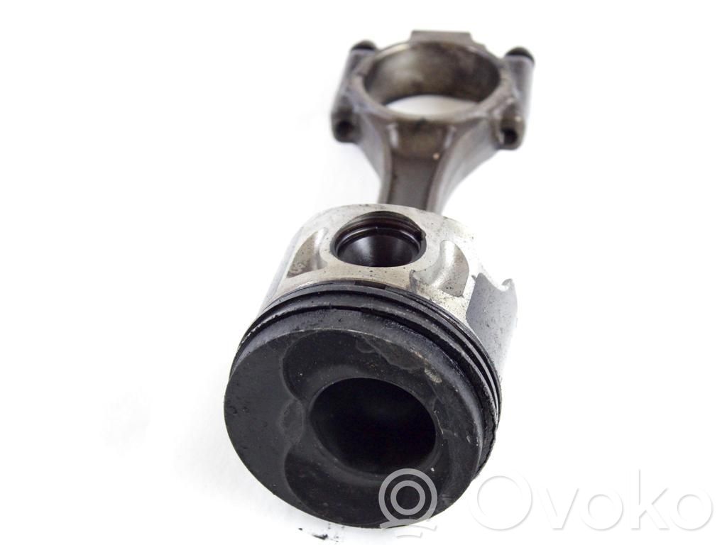 Seat Leon (1P) Piston avec bielle