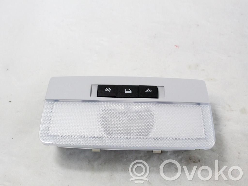 Opel Crossland X Luz del asiento delantero 