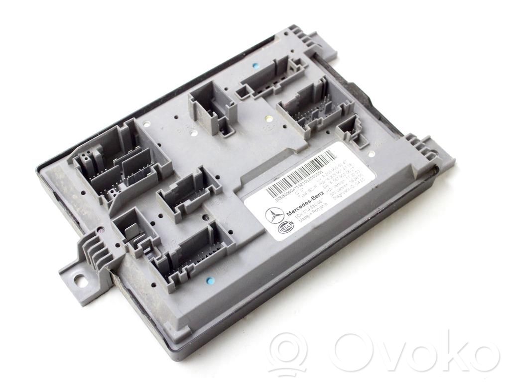 Muut ohjainlaitteet/moduulit   A2059006047