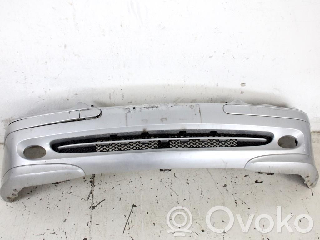 Mercedes-Benz C W203 Bară față