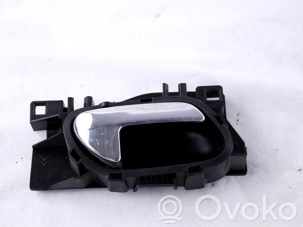 Manecilla interna puerta delantera   9144A5