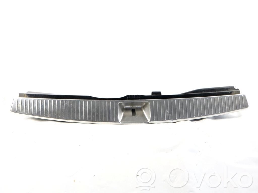 Mercedes-Benz C W204 Rivestimento di protezione sottoporta del bagagliaio/baule