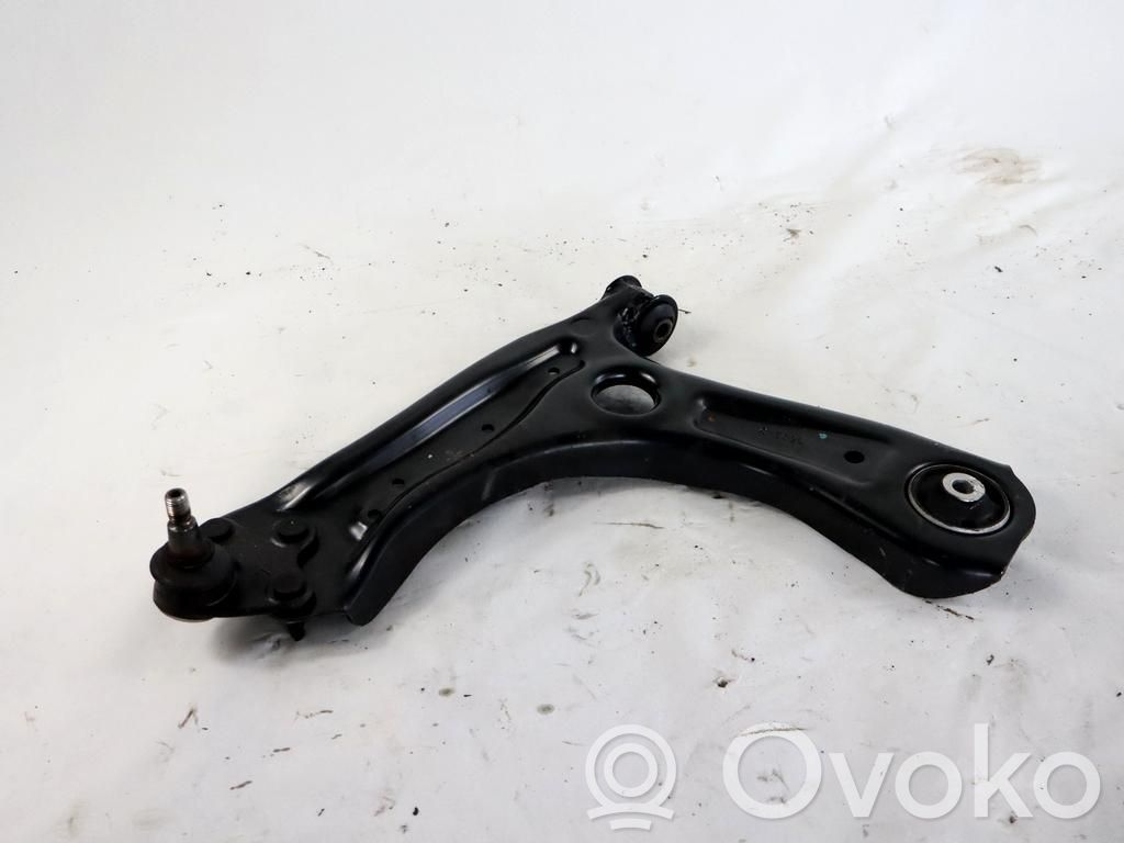 Volkswagen Polo V 6R Basculă inferioară față 