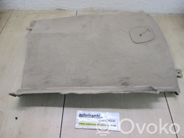 BMW 5 E60 E61 Panou lateral portbagaj 