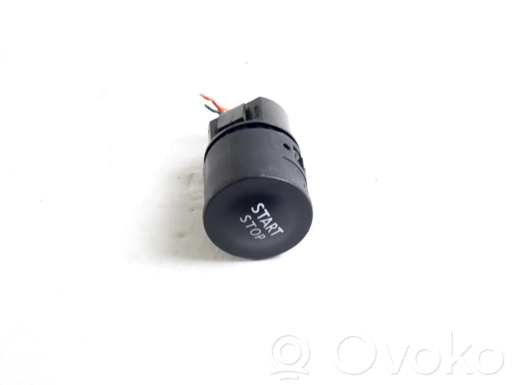 Renault Clio IV Interruttore a pulsante start e stop motore