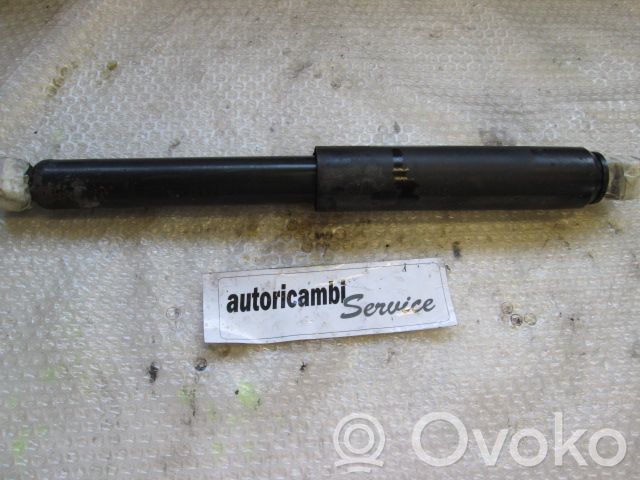 Nissan Terrano Amortizor spate