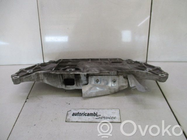 Etuapurunko   1K0199369