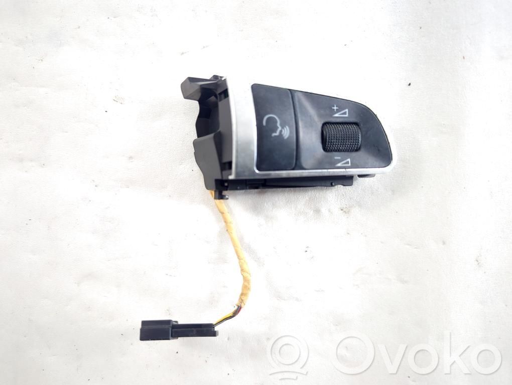 Audi A4 S4 B8 8K Boutons / interrupteurs volant 