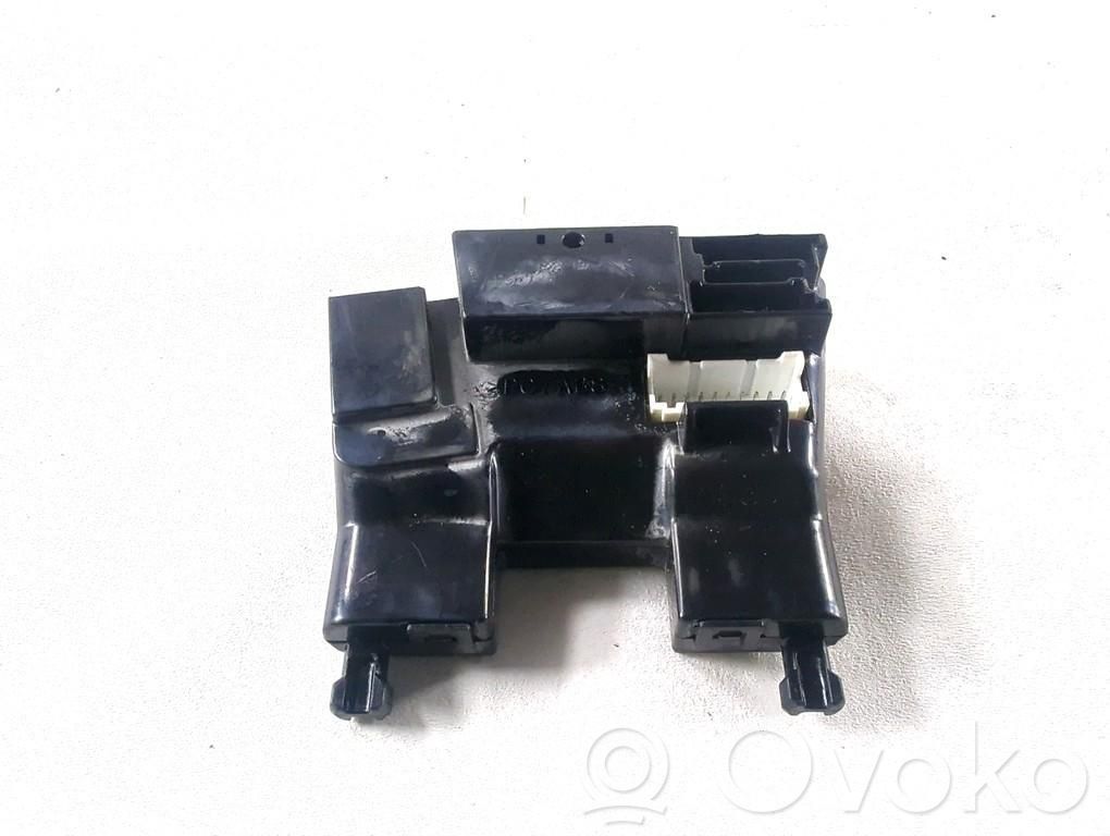 Other control units/modules   61316953324