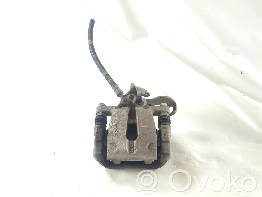 Задний суппорт   58400A2300