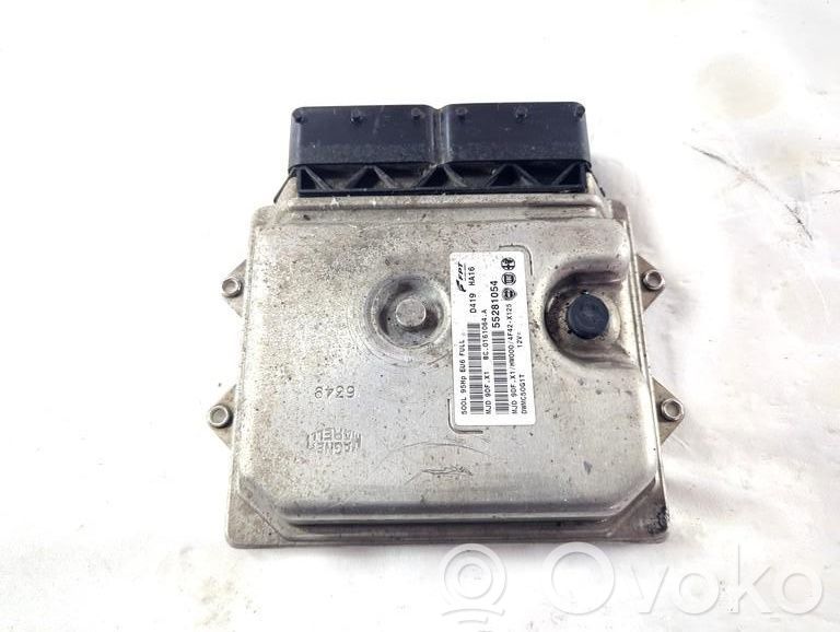 Fiat 500L Engine control unit/module 