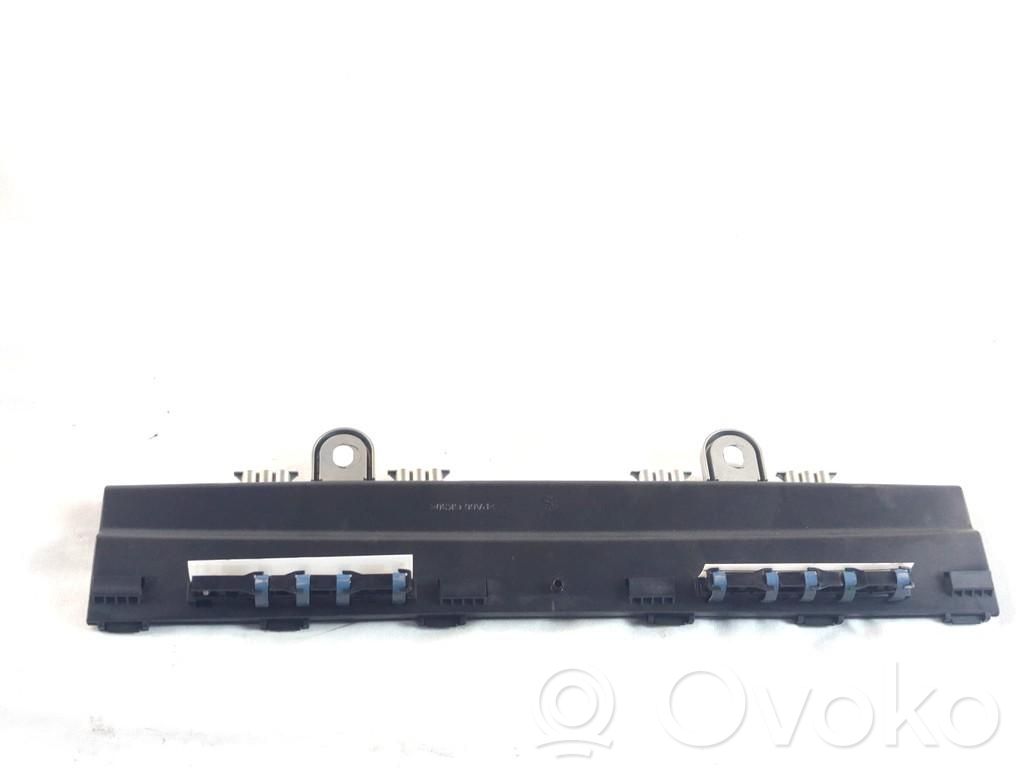 Mercedes-Benz S W221 Amplificatore antenna