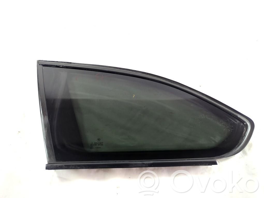 BMW 3 F30 F35 F31 Geam lateral spate