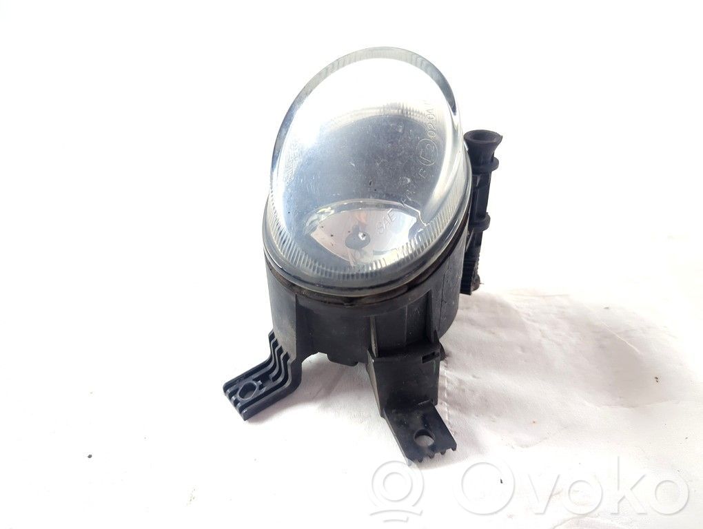 Feu antibrouillard avant   8E0941700C