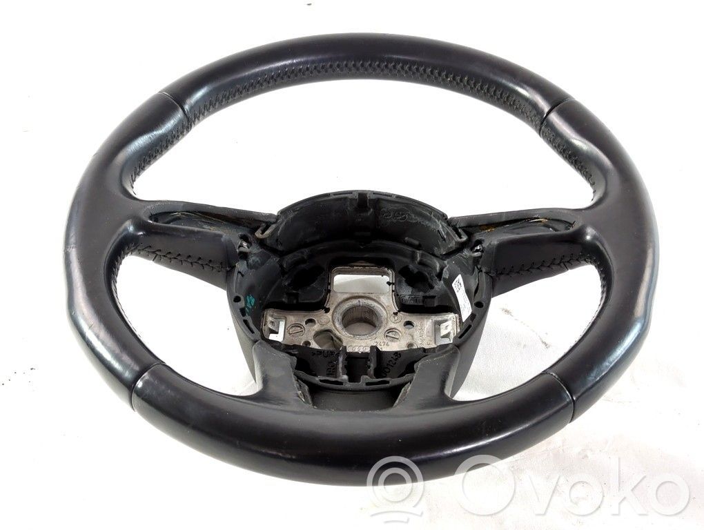 Audi Q3 8U Steering wheel 