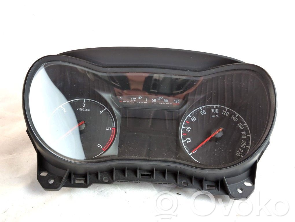 Speedometer (instrument cluster)   39085575