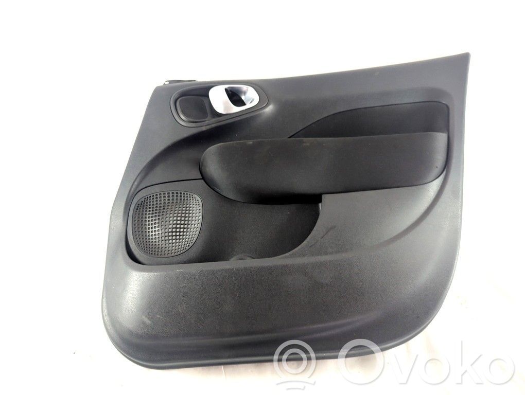 Fiat 500L Rivestimento del pannello della portiera anteriore 