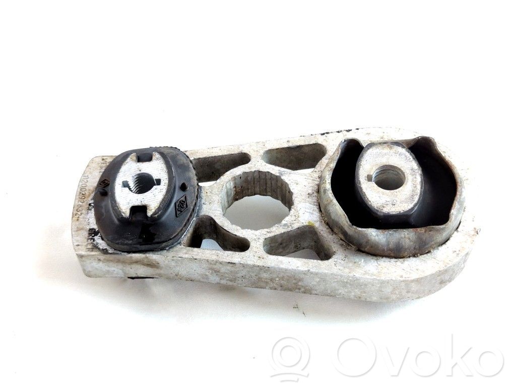 Engine mounting bracket   8200292832