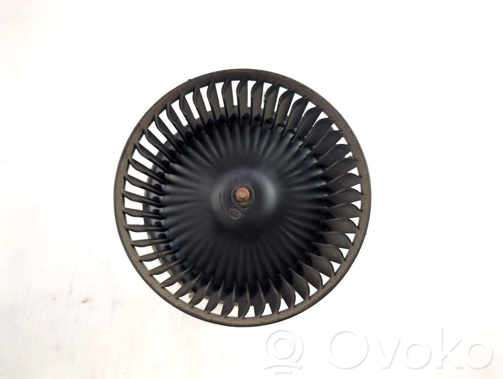 Ford Fiesta Ventilator aerotermă 