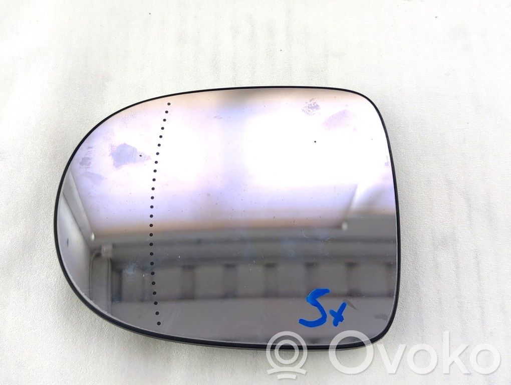 Renault Clio III Sivupeilin lasi 