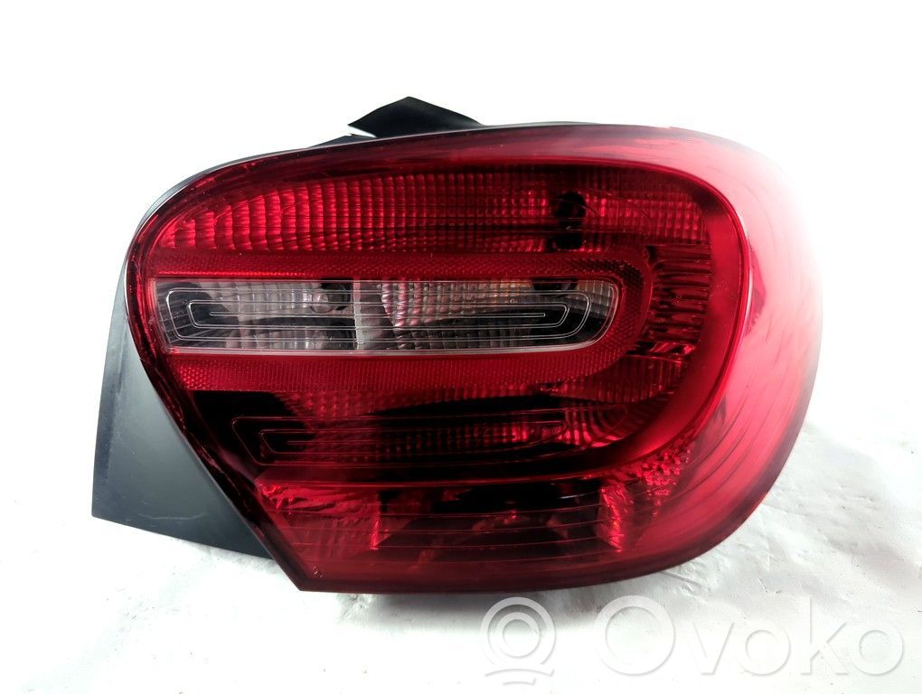 Mercedes-Benz A W176 Luci posteriori