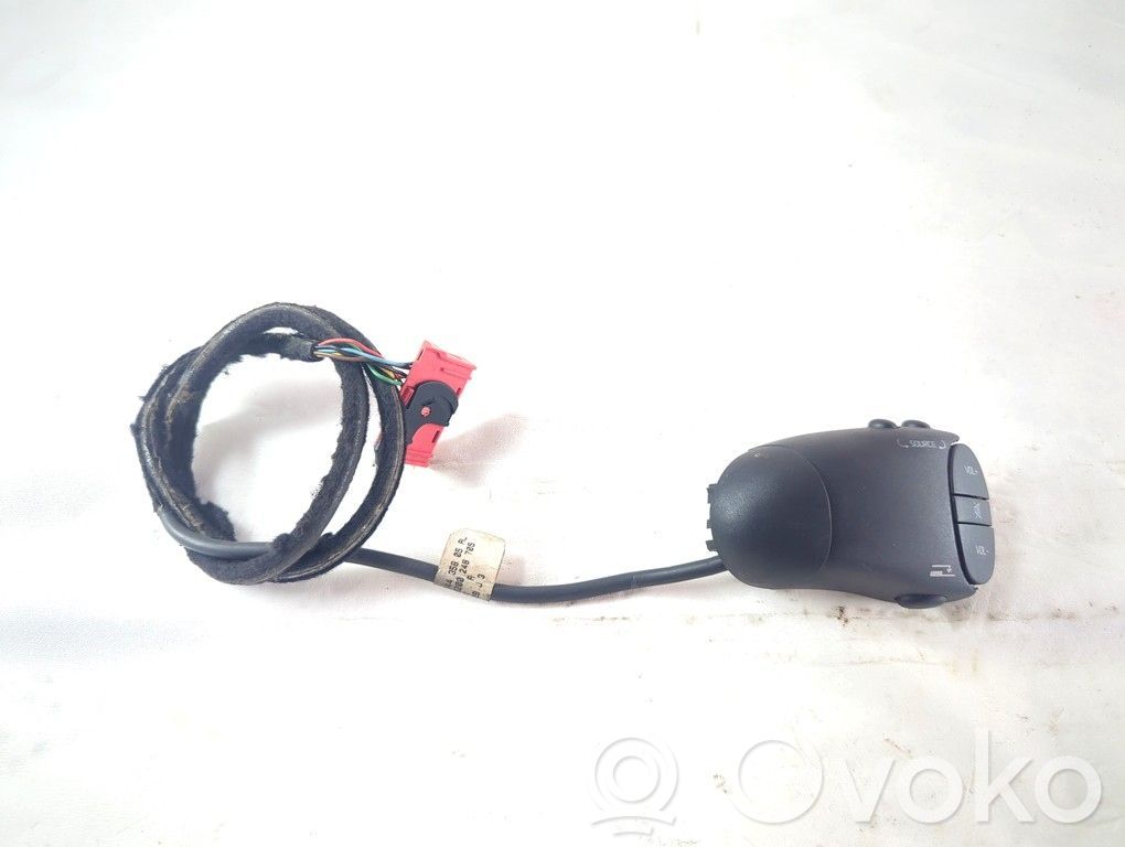 Renault Kangoo I Boutons / interrupteurs volant 