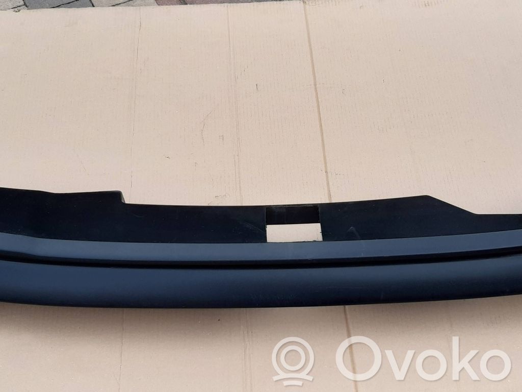 Fiat Tipo Moldura embellecedora de la barra del amortiguador trasero 