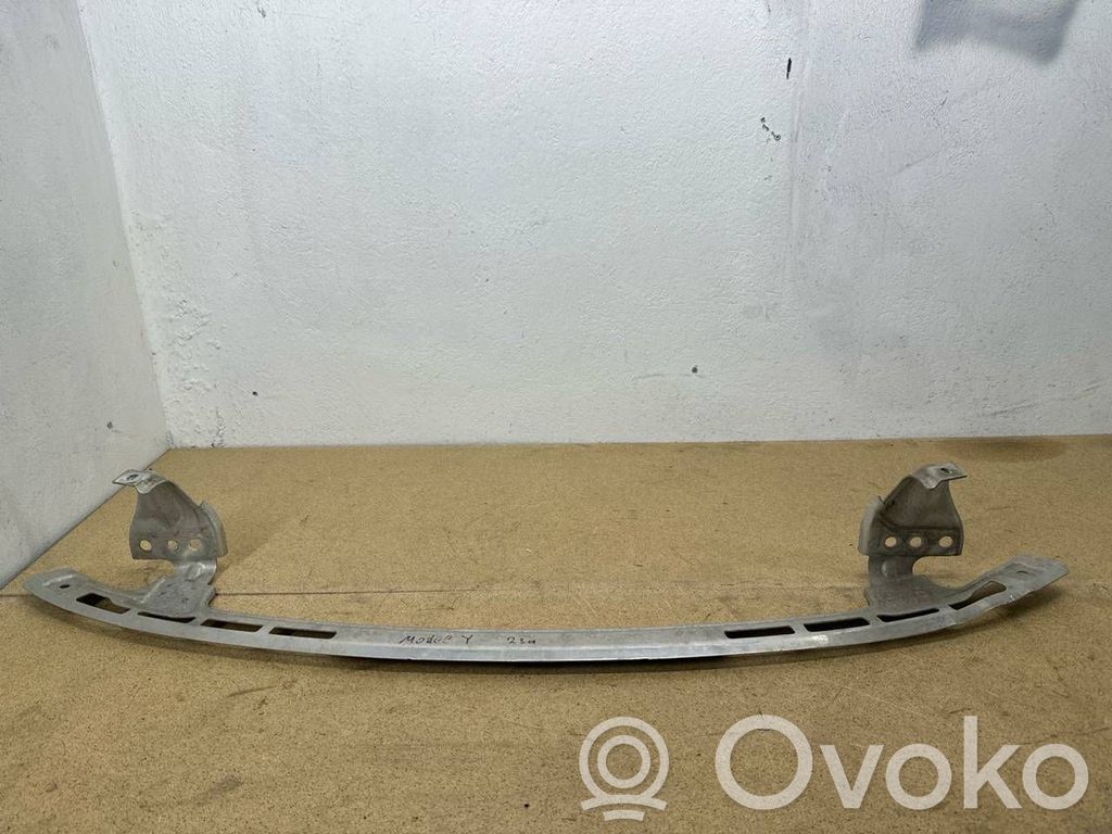 Tesla Model Y Traverse de pare-chocs avant 