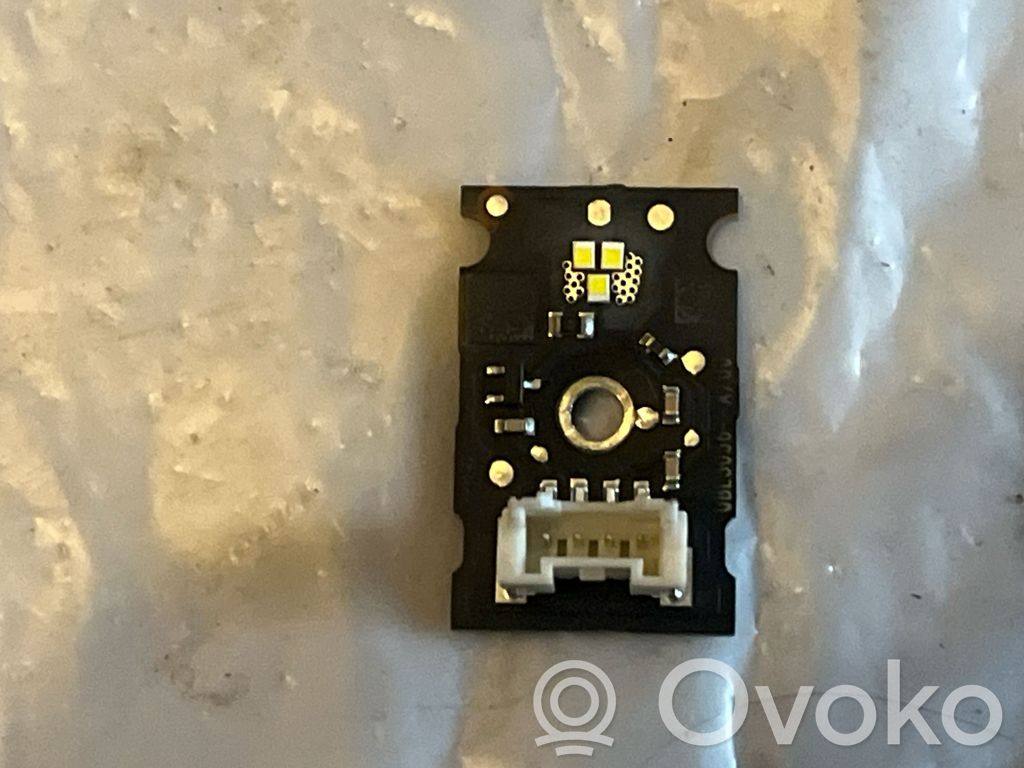 Land Rover Defender Element lampy przedniej 