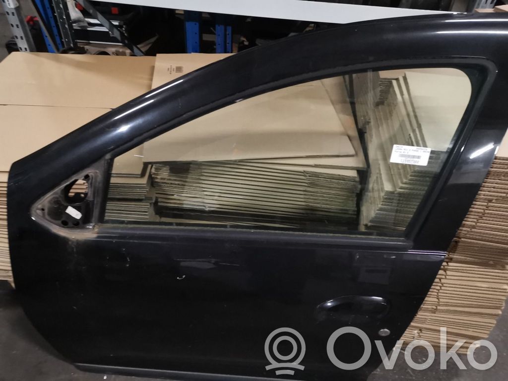 Dacia Logan II Durvis 