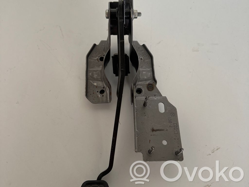 Peugeot 308 Brake pedal 