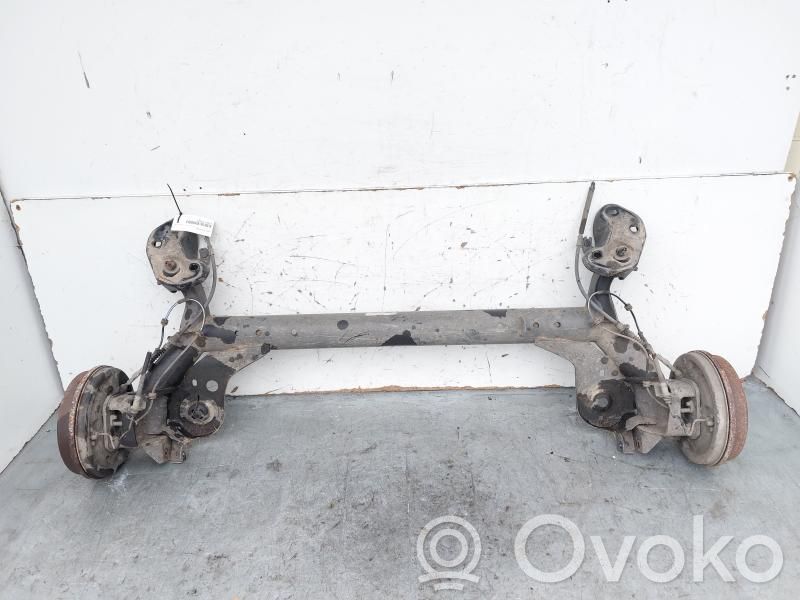 Ford B-MAX Galinis tiltas 