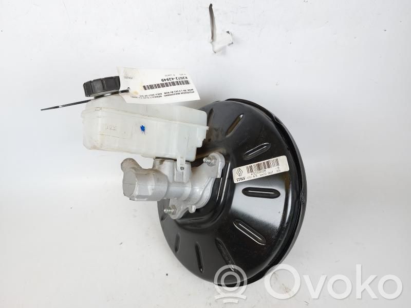 Renault Clio IV Brake booster 