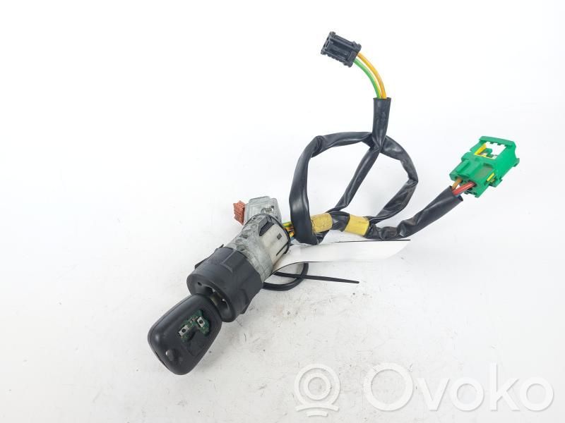 Citroen C3 Užvedimo spynelė 