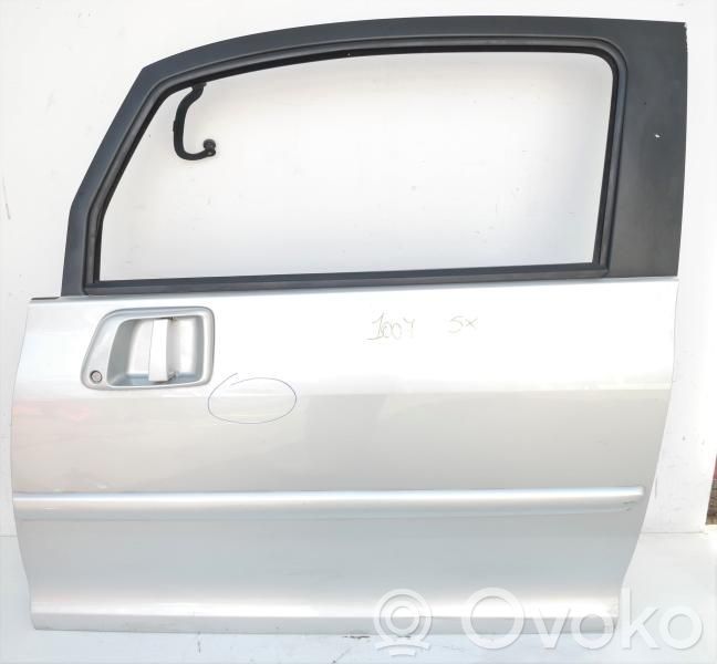 Peugeot 1007 Priekinės durys 
