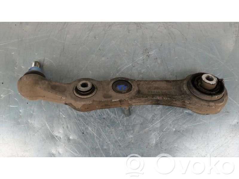 Mercedes-Benz C W205 Braccio di controllo sospensione anteriore inferiore/braccio oscillante 