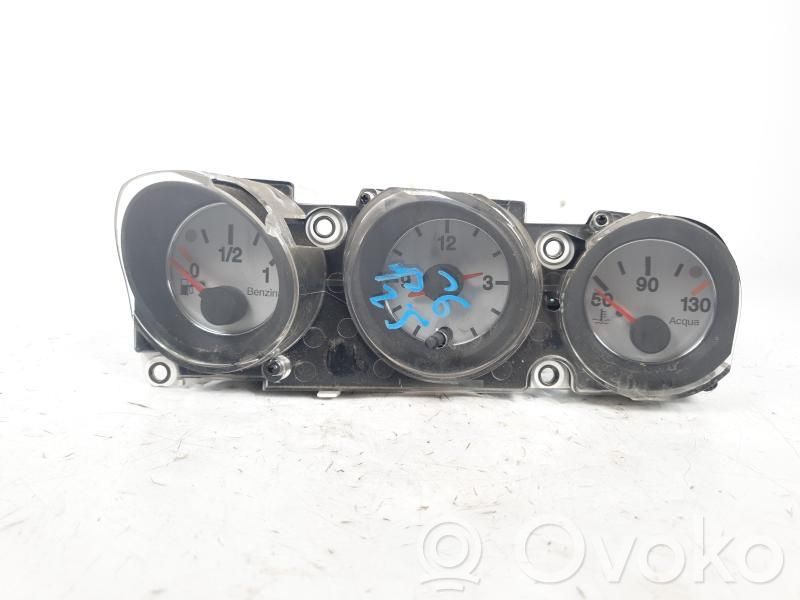 Alfa Romeo 156 Nopeusmittari (mittaristo) 