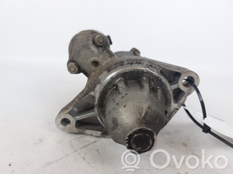 Toyota iQ Motor de arranque 