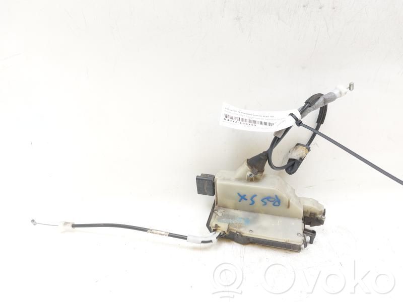 Peugeot 208 I Rear door lock 