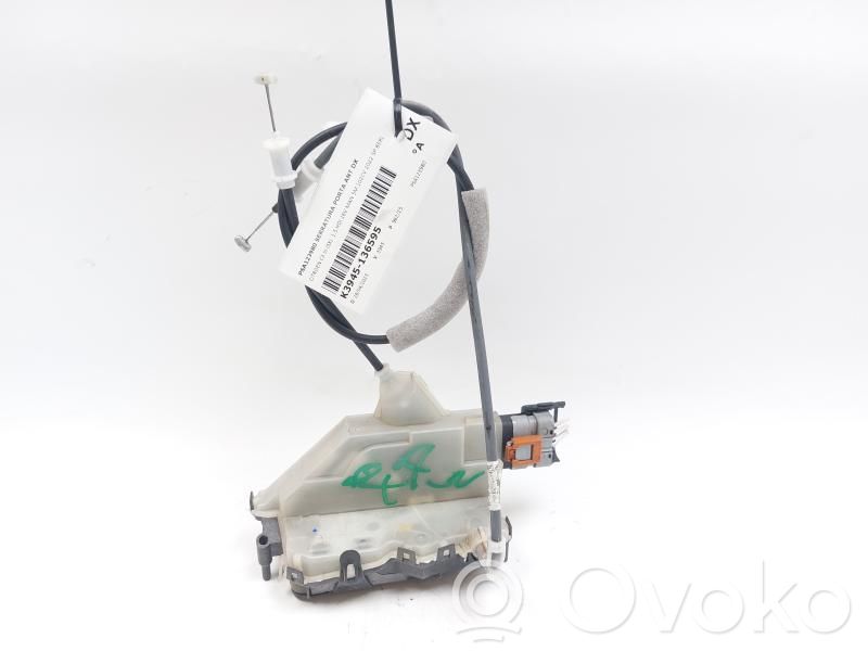 Citroen C3 Priekšpusē slēdzene 