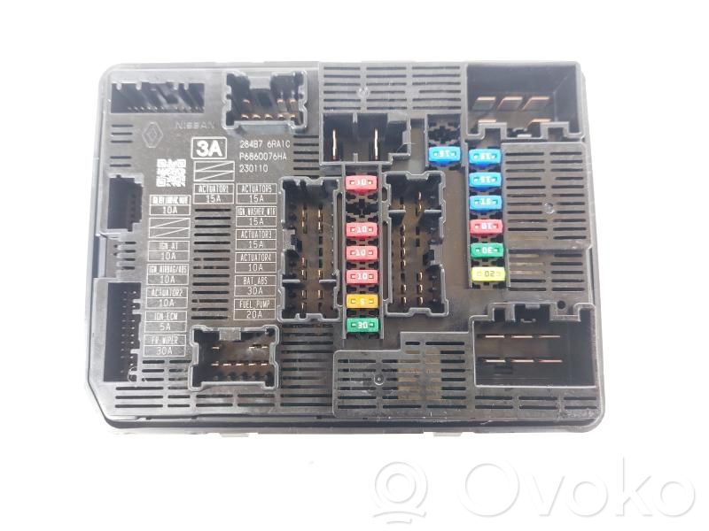 Nissan X-Trail T33 Module de fusibles