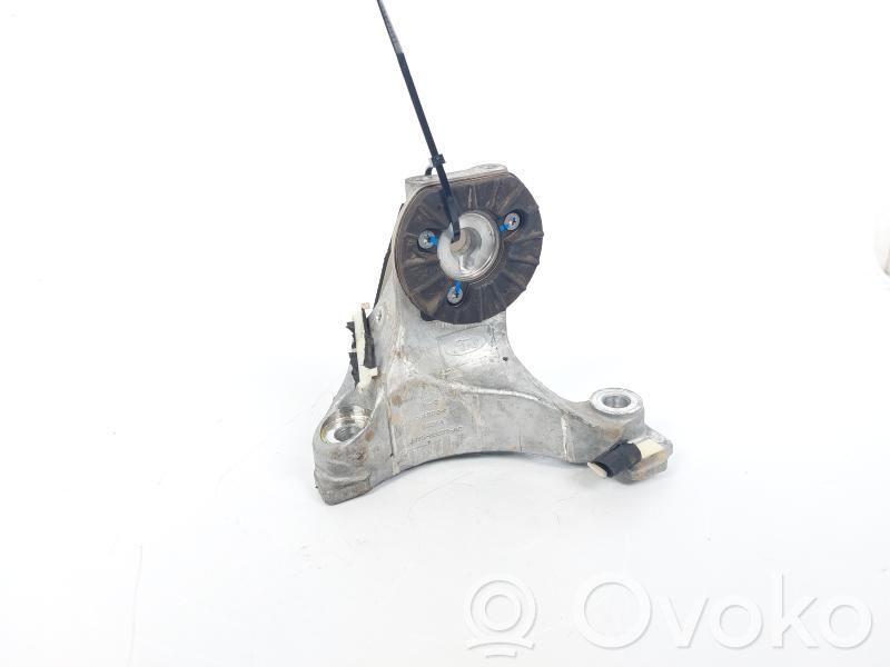 Ford Ranger Engine mount bracket 