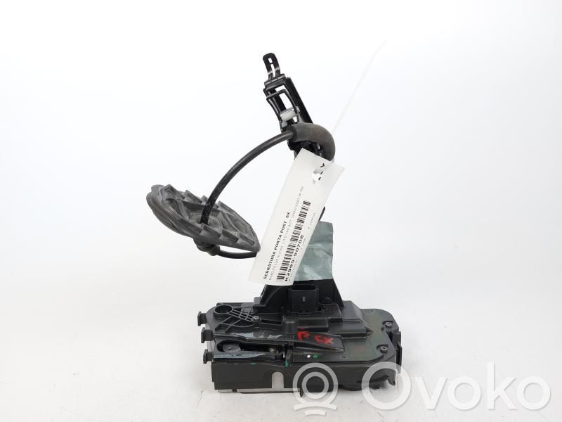 Ford Focus Zamek drzwi tylnych 