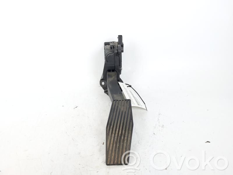 Opel Astra K Pedală accelerație 