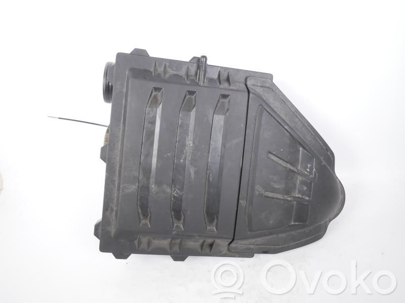 Volkswagen Polo VI Luftfilterkasten 