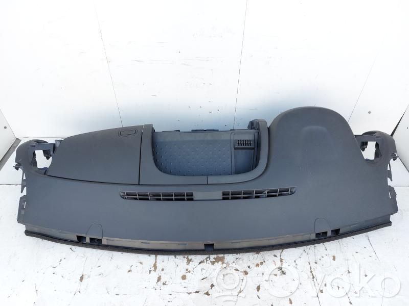 Renault Trafic III (X82) Panel de instrumentos 