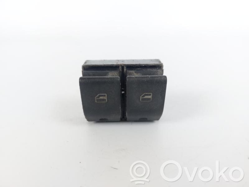 Volkswagen Polo Przyciski szyb 