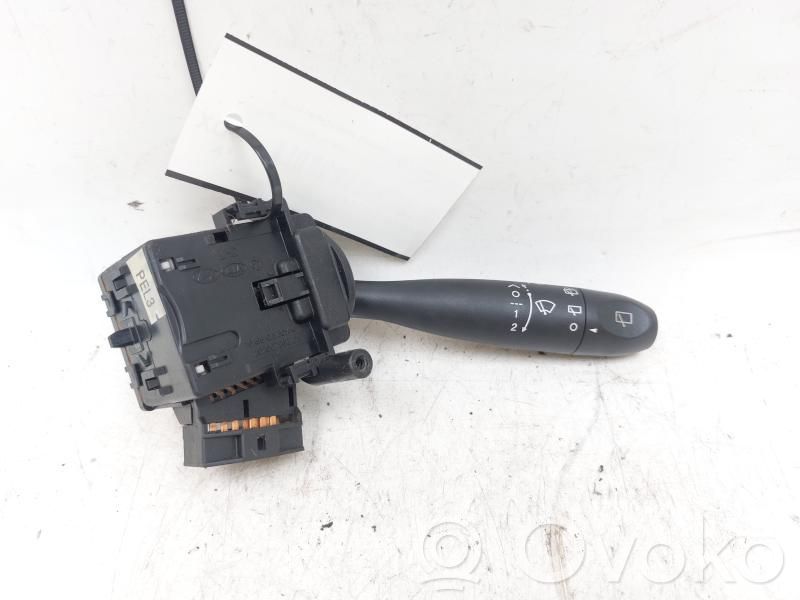 Hyundai i10 Manetka / Przełącznik wycieraczek 