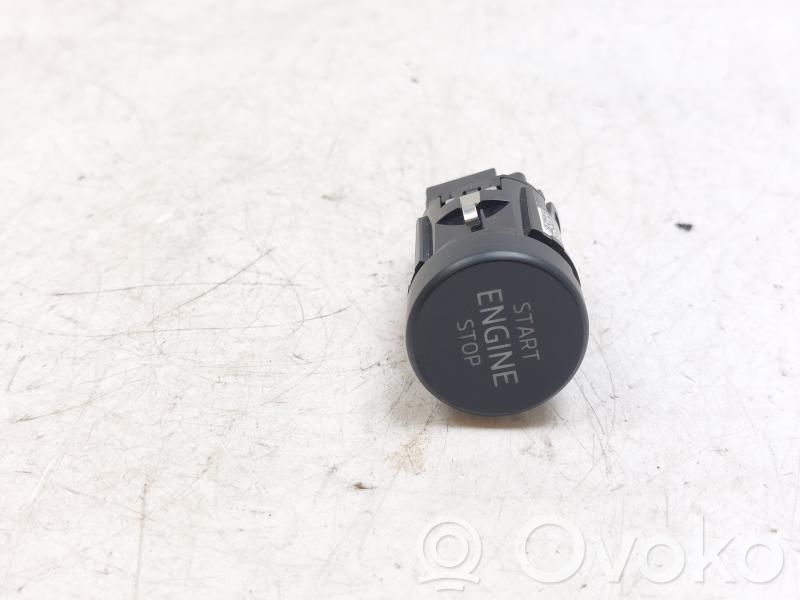 Skoda Fabia Mk4 (6VA) Ignition lock 